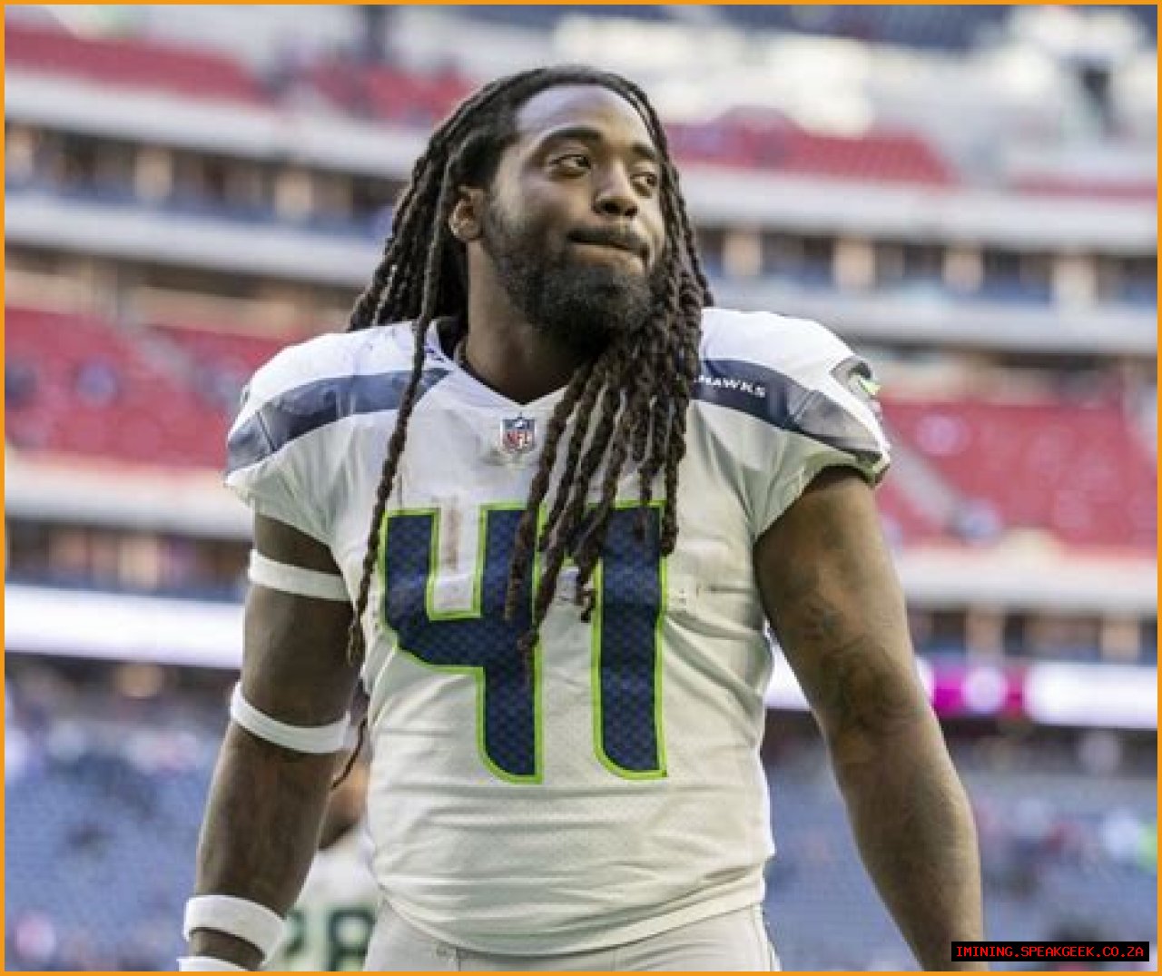 Alex Collins Net Worth – How Much is Collins Worth?