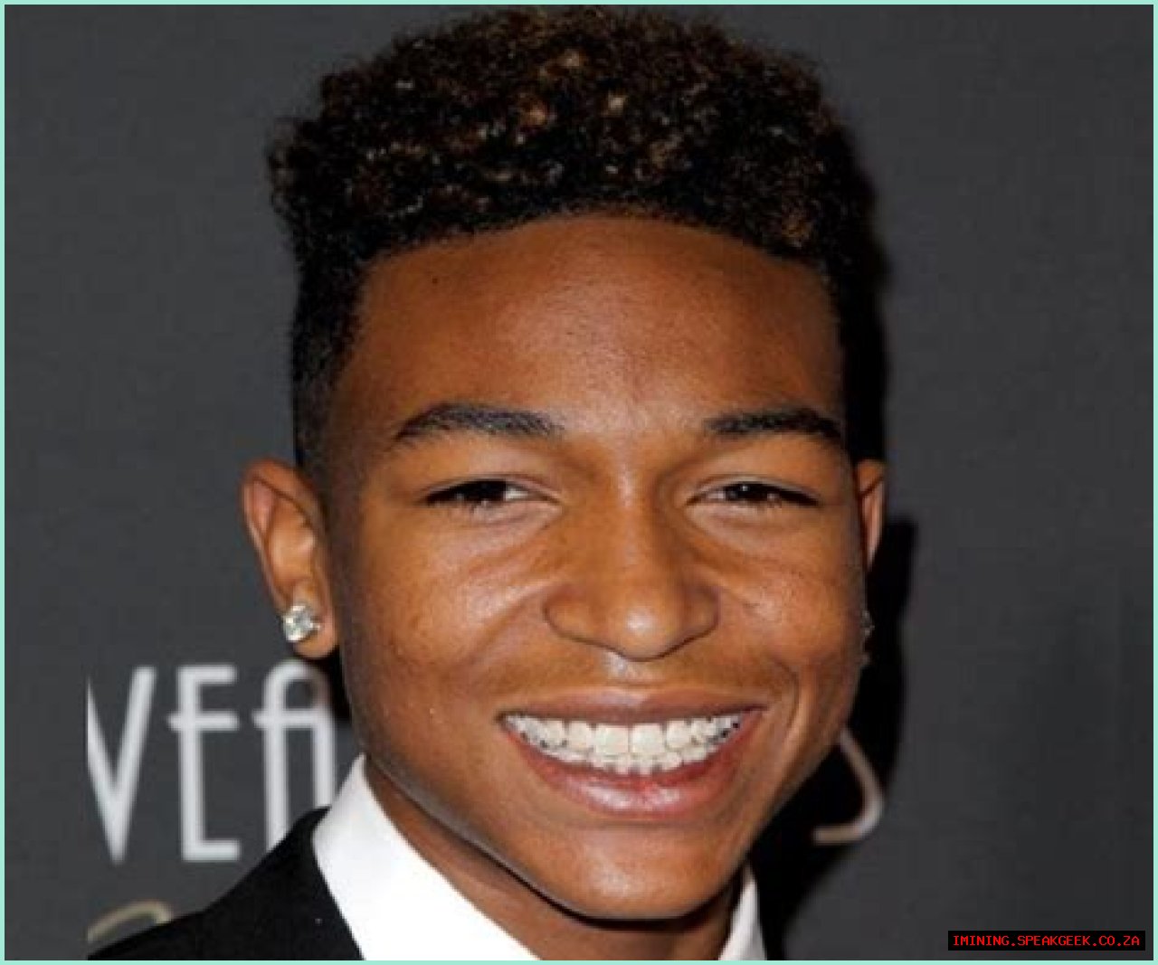 Zion Shamaree Mayweather Net Worth, Age, Height, Bio, Birthday, Wiki!
